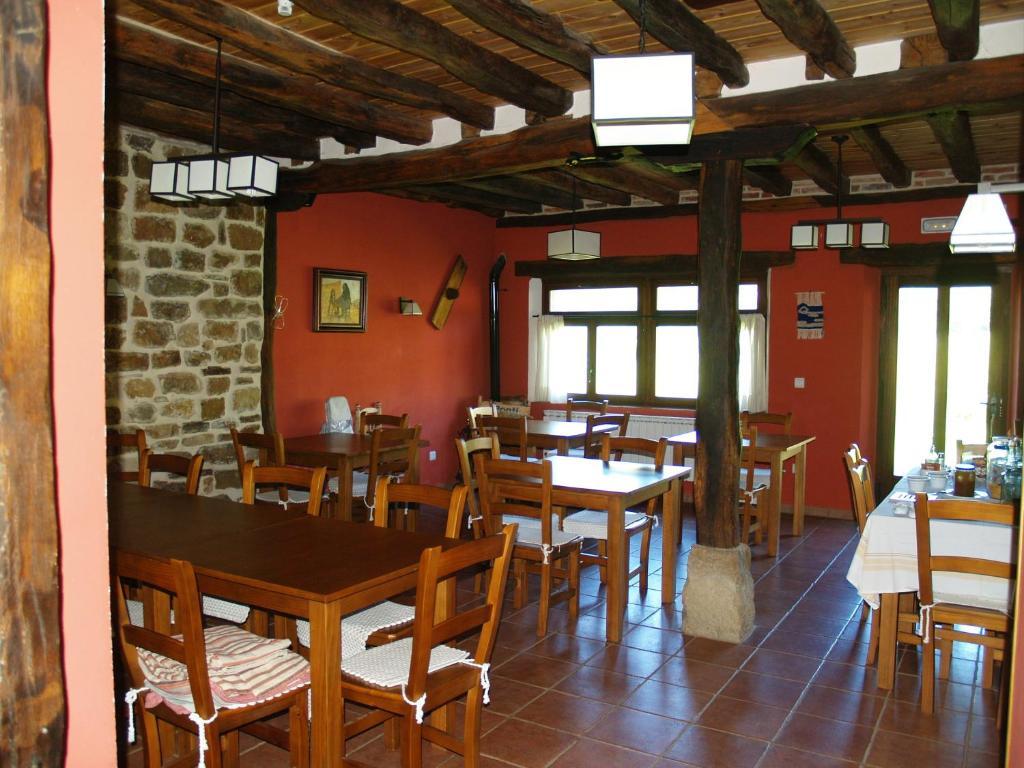 Hotel Rural Piedra Abierta Сан-Мартин-де-Пераперту Экстерьер фото