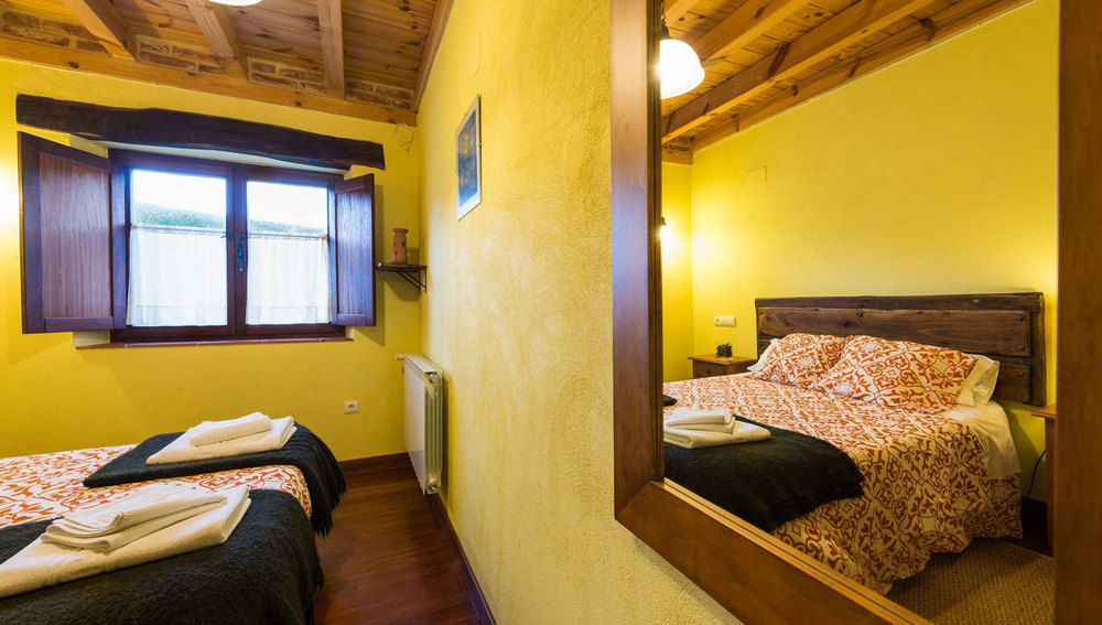 Hotel Rural Piedra Abierta Сан-Мартин-де-Пераперту Экстерьер фото