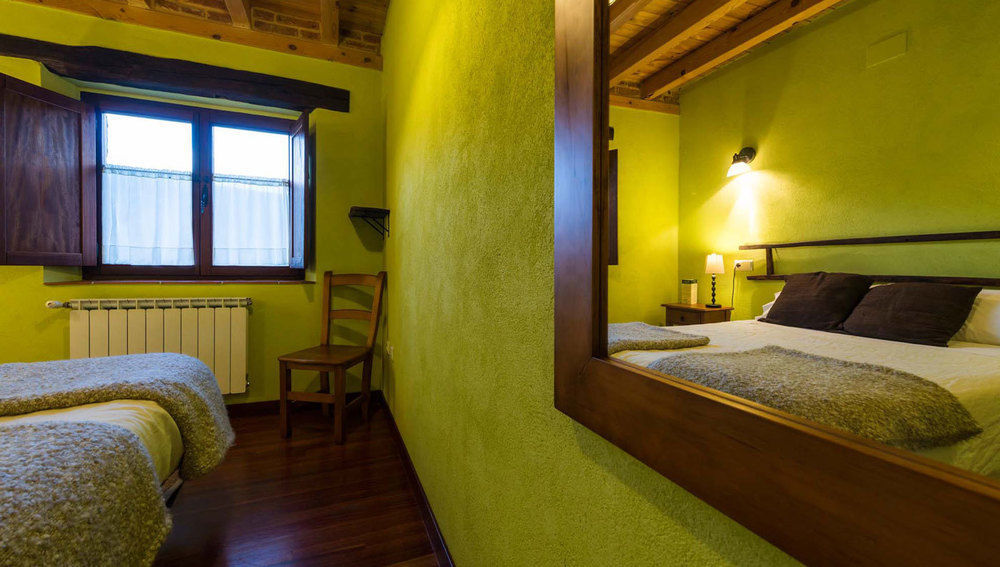 Hotel Rural Piedra Abierta Сан-Мартин-де-Пераперту Экстерьер фото