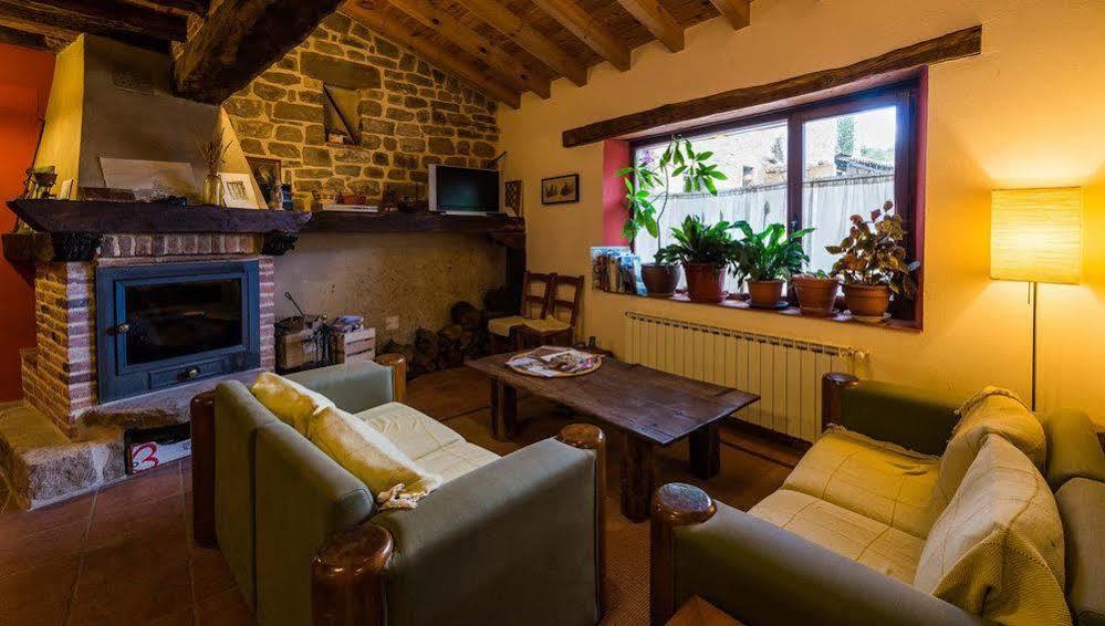 Hotel Rural Piedra Abierta Сан-Мартин-де-Пераперту Экстерьер фото
